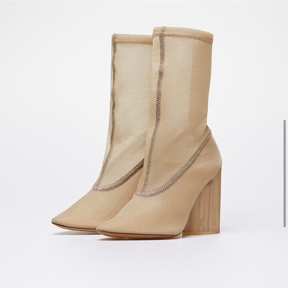 NWOT YEEZY Season 7 STRETCH MESH ANKLE BOOT (US size 9)Military Light!Rare!